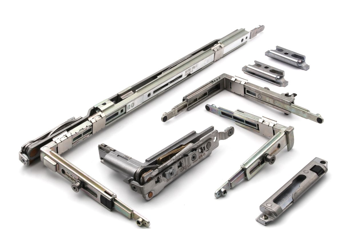 Schueco-Kipp-vor-Dreh-Grundbeschlag-komplett-277149-01 Schüco 277149 Kipp-vor-Dreh Grundbeschlag komplett 400 mm 130 kg AvanTec SimplySmart, DIN links